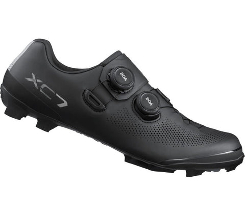 Shimano XC703 Mountainbikeschuh / Schwarz / Breite Ausführung